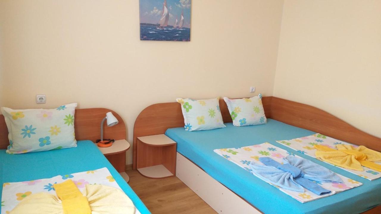 Ivanovi Guest House بريمورسكو المظهر الخارجي الصورة